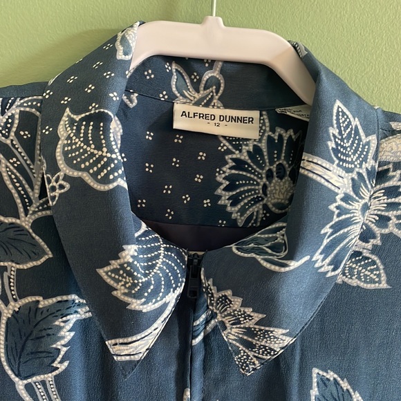 ALFRED DUNNER BLUE PANT AND JACKET SET - SIZE 12 - Picture 3 of 16